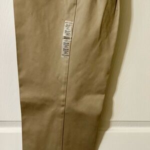 Dockers 34 x 34 Men's Khaki No-Iron Slacks
